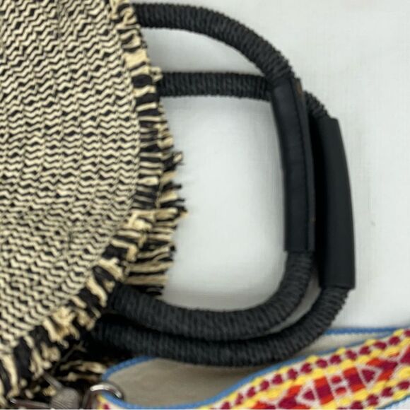 ZARA Black and Cream Woven Straw Round Hand Tote Crossbody Bag - Picture 11 of 15